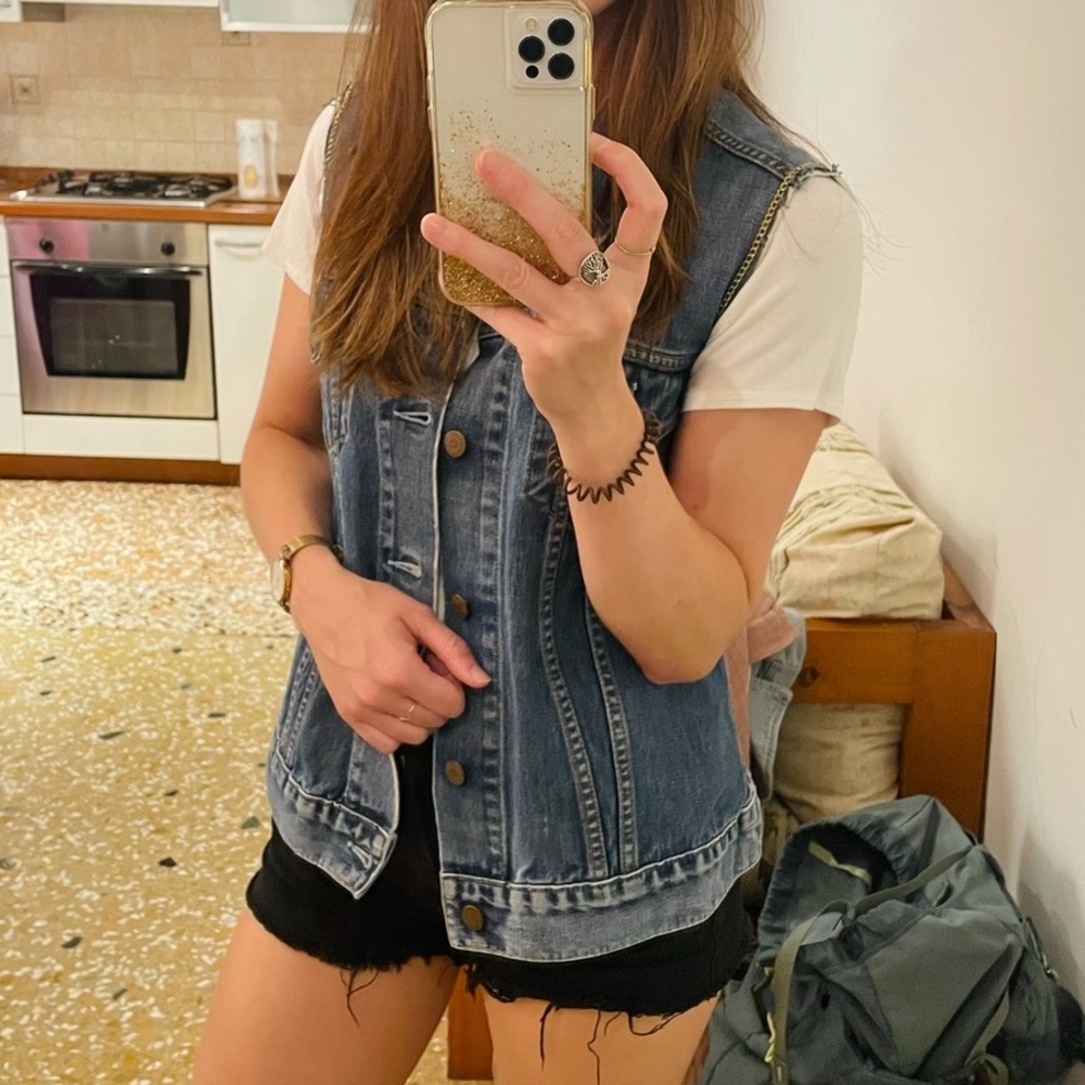 Levi’s denim vest